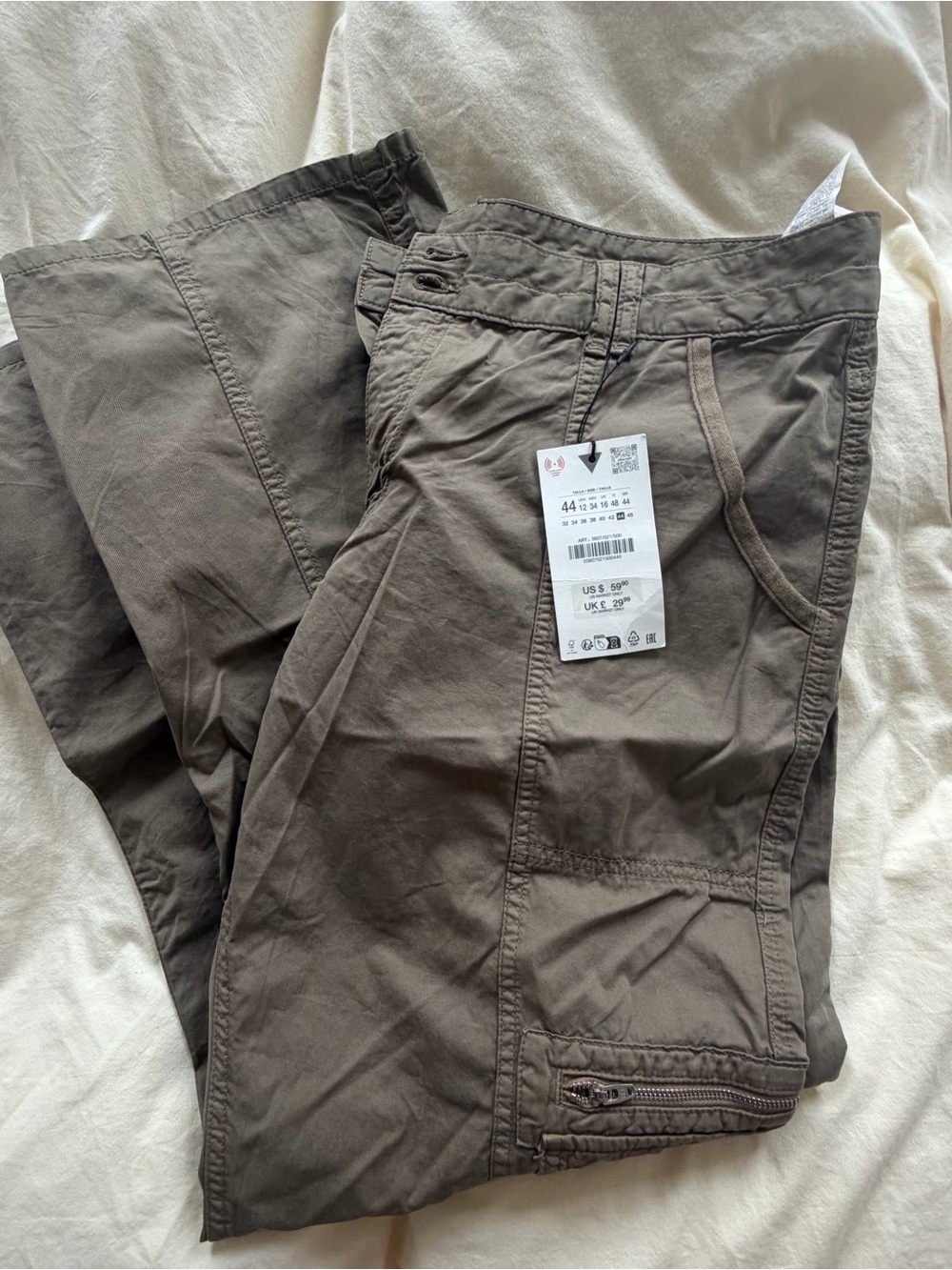 NWT Zara Low Rise Cargo Style Pants